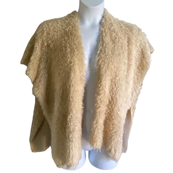 D&Y Open Front Sleeveless Sweater Vest Soft and Shaggy - Picture 5 of 8